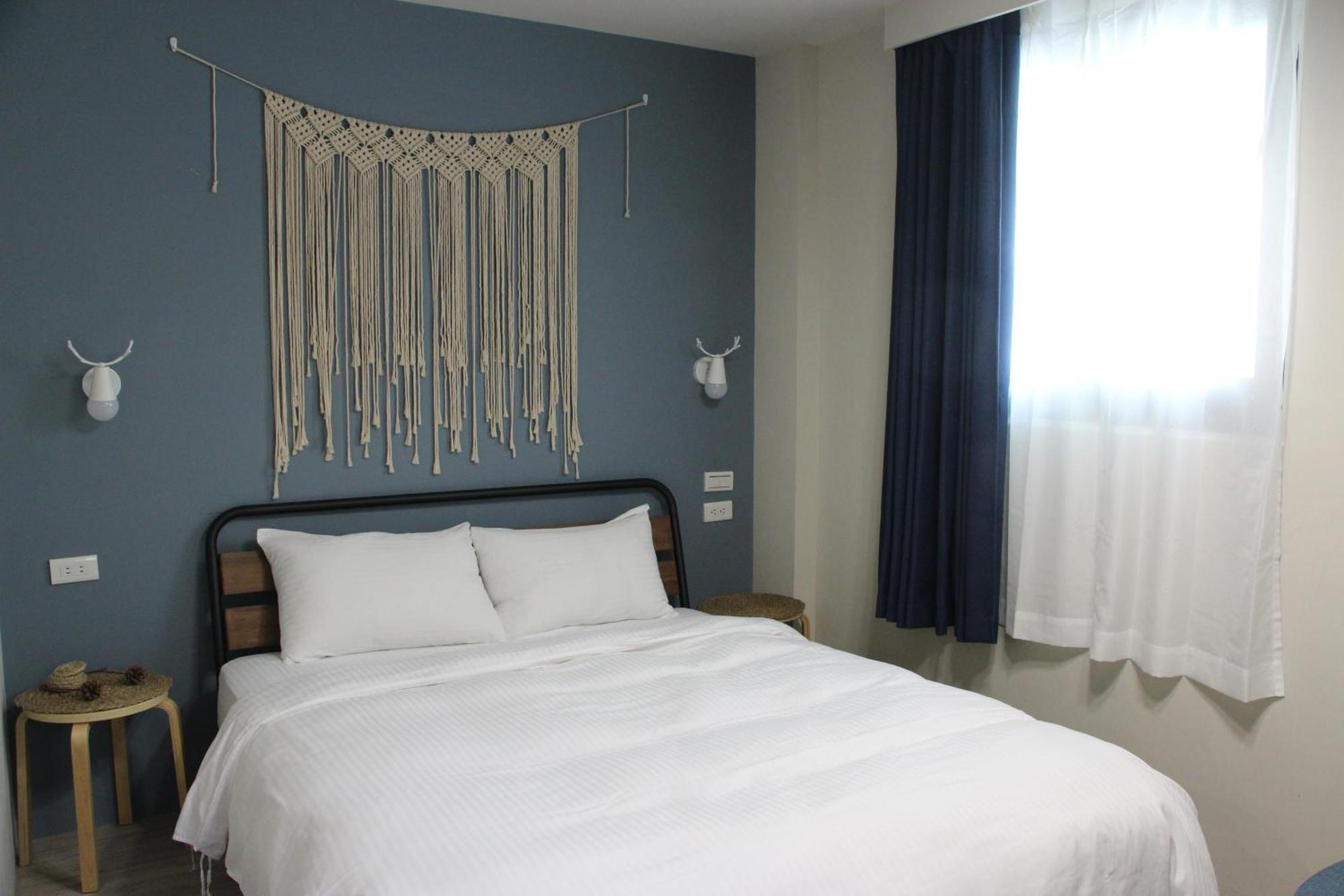 微趣 Wechill Hotel Тайнан Стая снимка